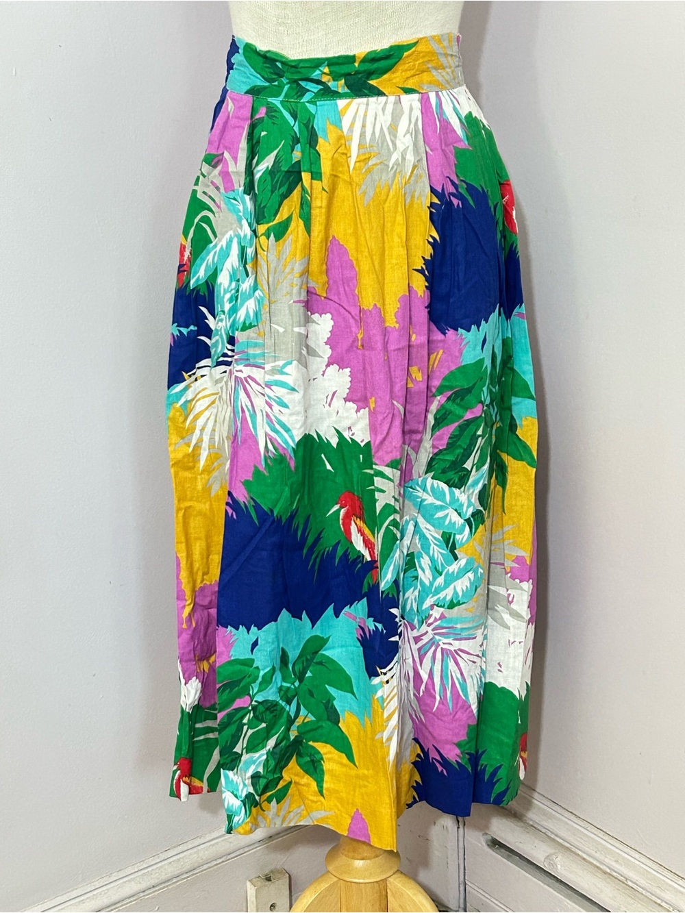 Vintage Lee Winter Light Cotton Tropical Print Pleated Skirt Size 8